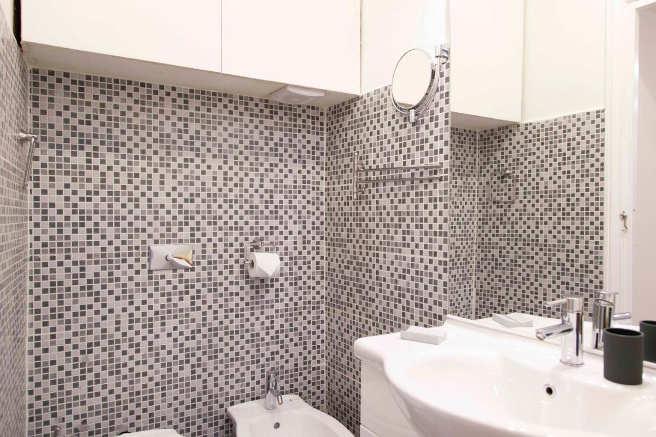 Casa Paola Guesthouse روما المظهر الخارجي الصورة