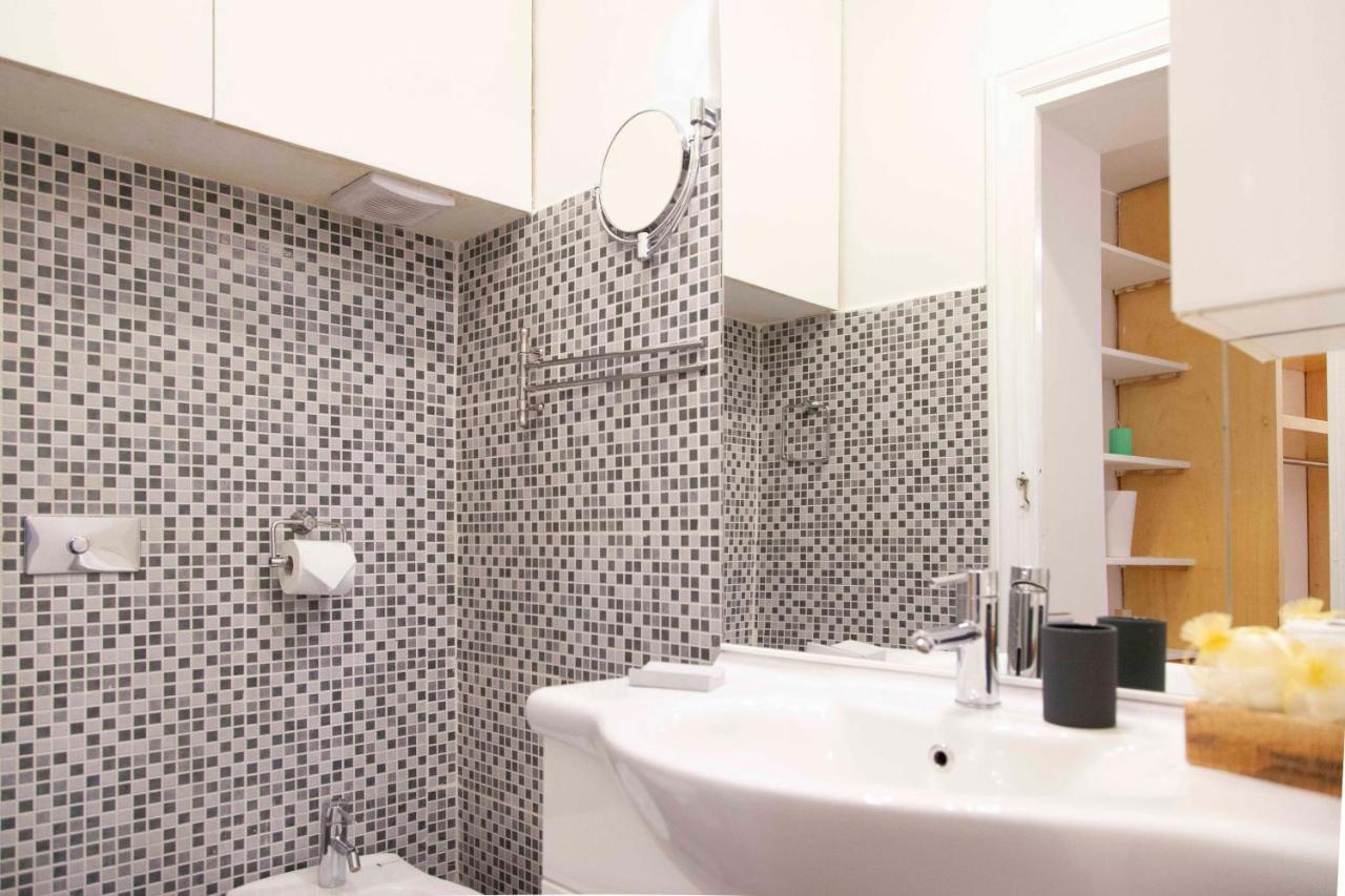 Casa Paola Guesthouse روما المظهر الخارجي الصورة